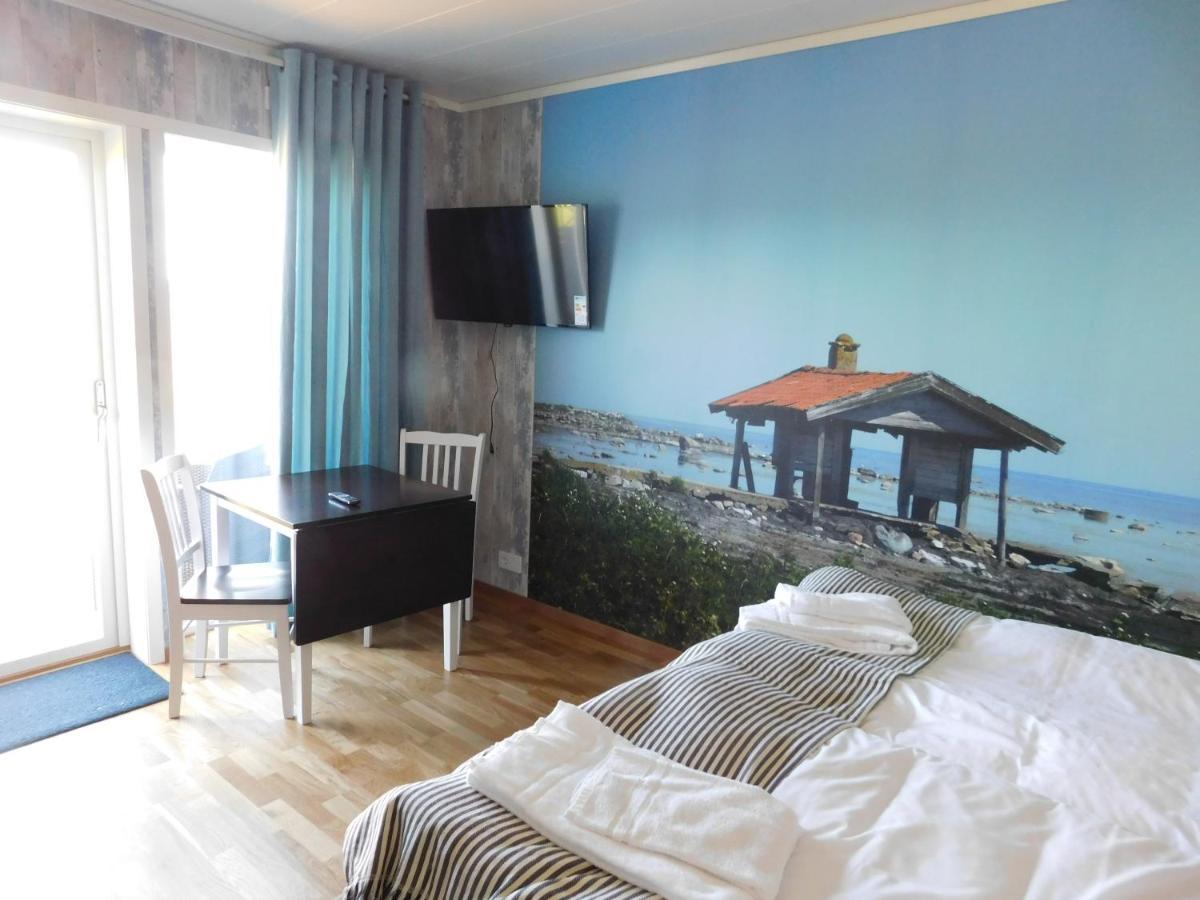 Drottning Oedas Boende Bed & Breakfast Degerhamn Bagian luar foto