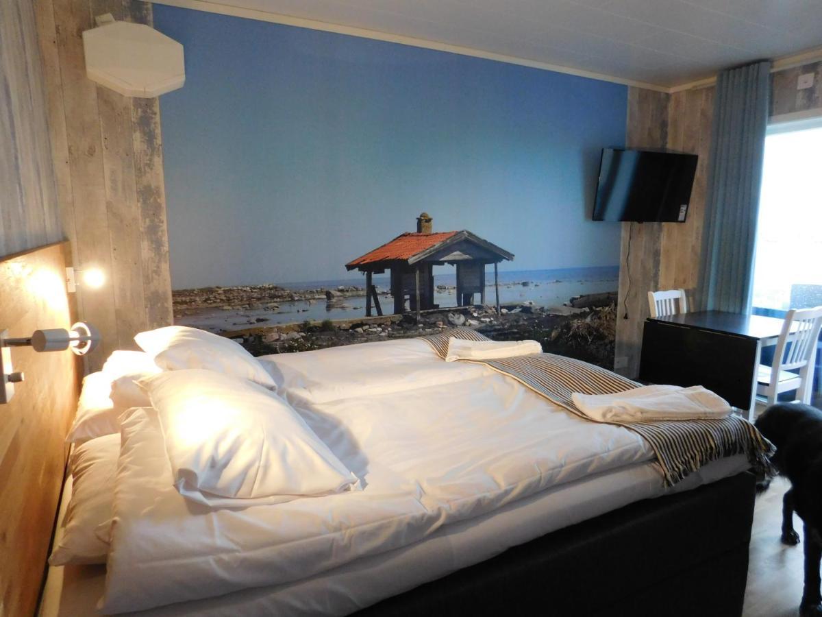 Drottning Oedas Boende Bed & Breakfast Degerhamn Bagian luar foto